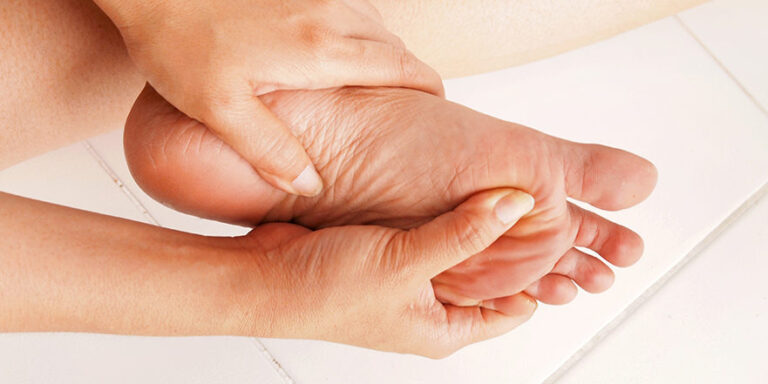 Relieving Gout: Causes, Symptoms, and Lifestyle Modifications