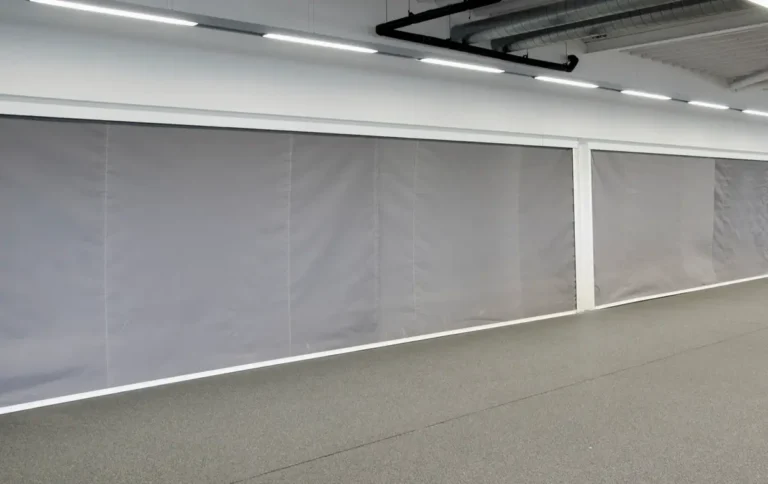 Building a Barrier Against Fire with Smoke Curtains